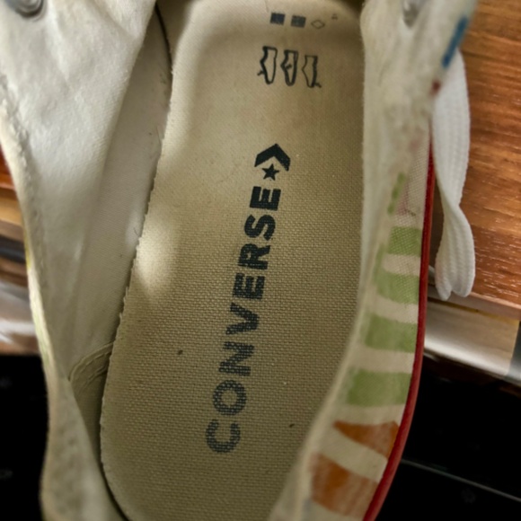 Striped Converse All-Stars - Picture 8 of 14